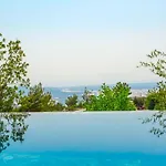 Uzumlu Village 1 Bedroom 9044 فيلة
