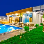 فيلة Uzumlu Village 1 Bedroom 9044 *