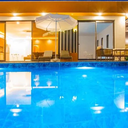 Uzumlu Village 1 Bedroom 9044 Villa Kalkan