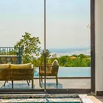 Uzumlu Village 1 Bedroom 9044 Kalkan