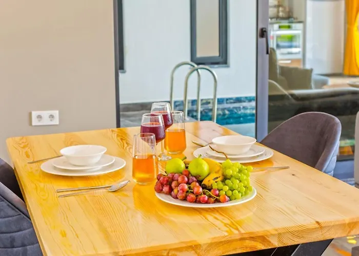 Uzumlu Village 1 Bedroom 9044 * Kalkan